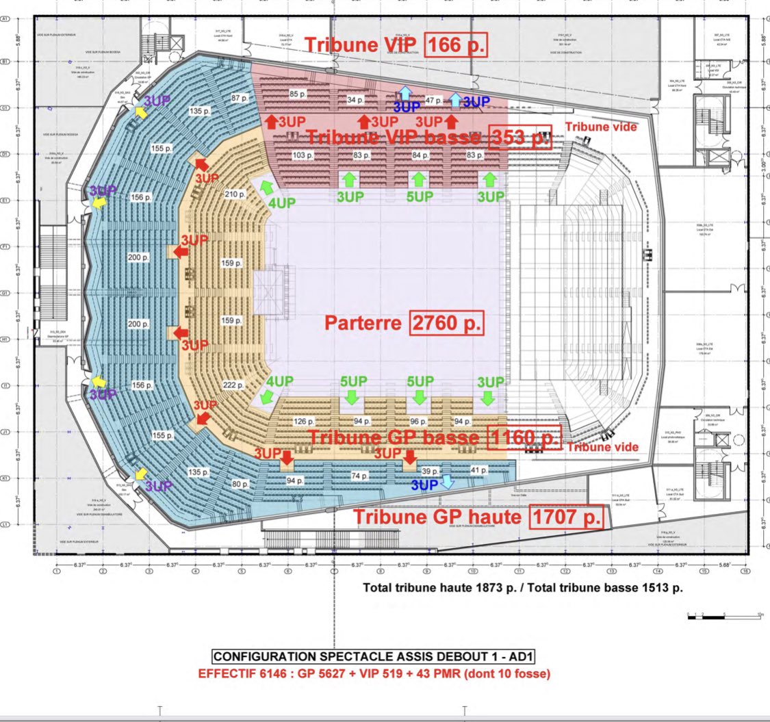 CastanDan's tweet photo. 1er repérage client hier sur le chantier pour 2 beaux concerts en février 2023, pas encore évident de s’y retrouver! @ArenaFuturo @departement86 https://t.co/THxxoDrvZV