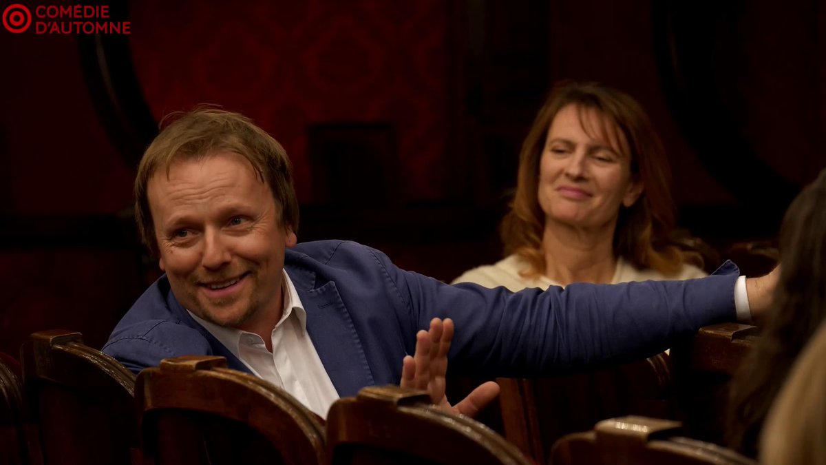 ComedieFr's tweet photo. RDV ce soir à 19h sur notre site pour « Les Cinq Premières Minutes », celles où les comédiens de la Troupe racontent un moment de théâtre, un moment de grâce auquel ils ont assisté, souvenir fondateur ou exemplaire, celles qui leur ont donné envie de faire du théâtre. https://t.co/FU3fDMBAF2