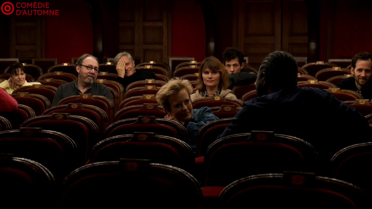 ComedieFr's tweet photo. RDV ce soir à 19h sur notre site pour « Les Cinq Premières Minutes », celles où les comédiens de la Troupe racontent un moment de théâtre, un moment de grâce auquel ils ont assisté, souvenir fondateur ou exemplaire, celles qui leur ont donné envie de faire du théâtre. https://t.co/FU3fDMBAF2