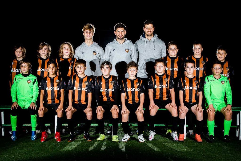 patacona_cf's tweet photo. AB, que ilusión nos genera este equipo y su CT, encabezado por Jonás junto a Giovanni y Mauro, conforme van pasando las sesiones y los partidos mejor van encajando todas las piezas https://t.co/ofTE71Bkbk
