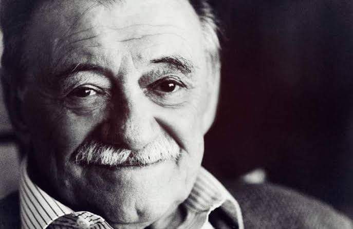 LetrasBreves's tweet photo. "No me tientes, que si nos tentamos no nos podremos olvidar".

Mario Benedetti. https://t.co/YBcp9HU4BT