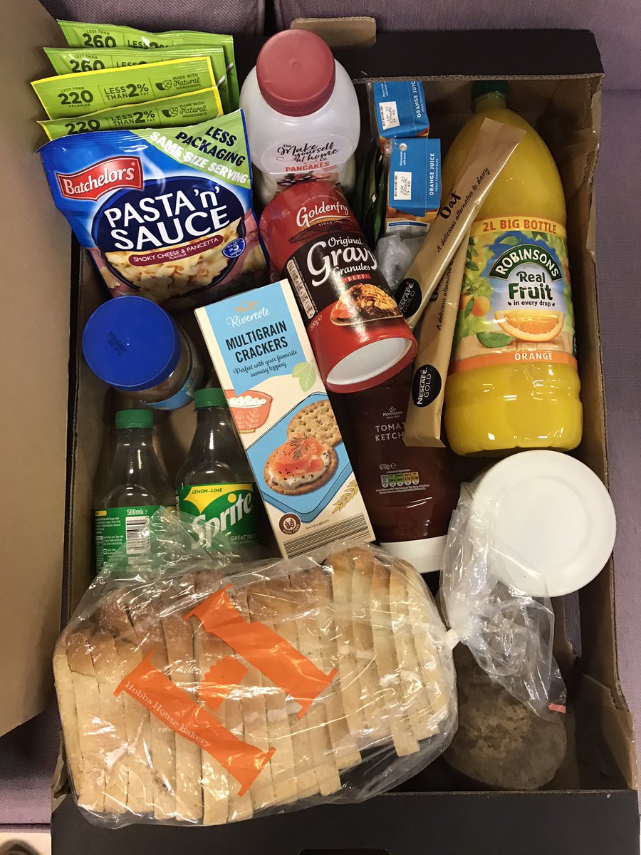 FamilyFood4Free's tweet photo. Thank you so much for Team FF4F help this morning from Louise Davies Chaniece Truelove Samantha Robinson &amp; Amy Helliker for your hard work this morning &amp; to all that collected &amp; delivered a big THANK YOU ❤️🙏🌈 @ITV @BBCBreakfast @bbcradiobristol @BBCBristol @GMB @LibDems https://t.co/PuGj1ofZwK