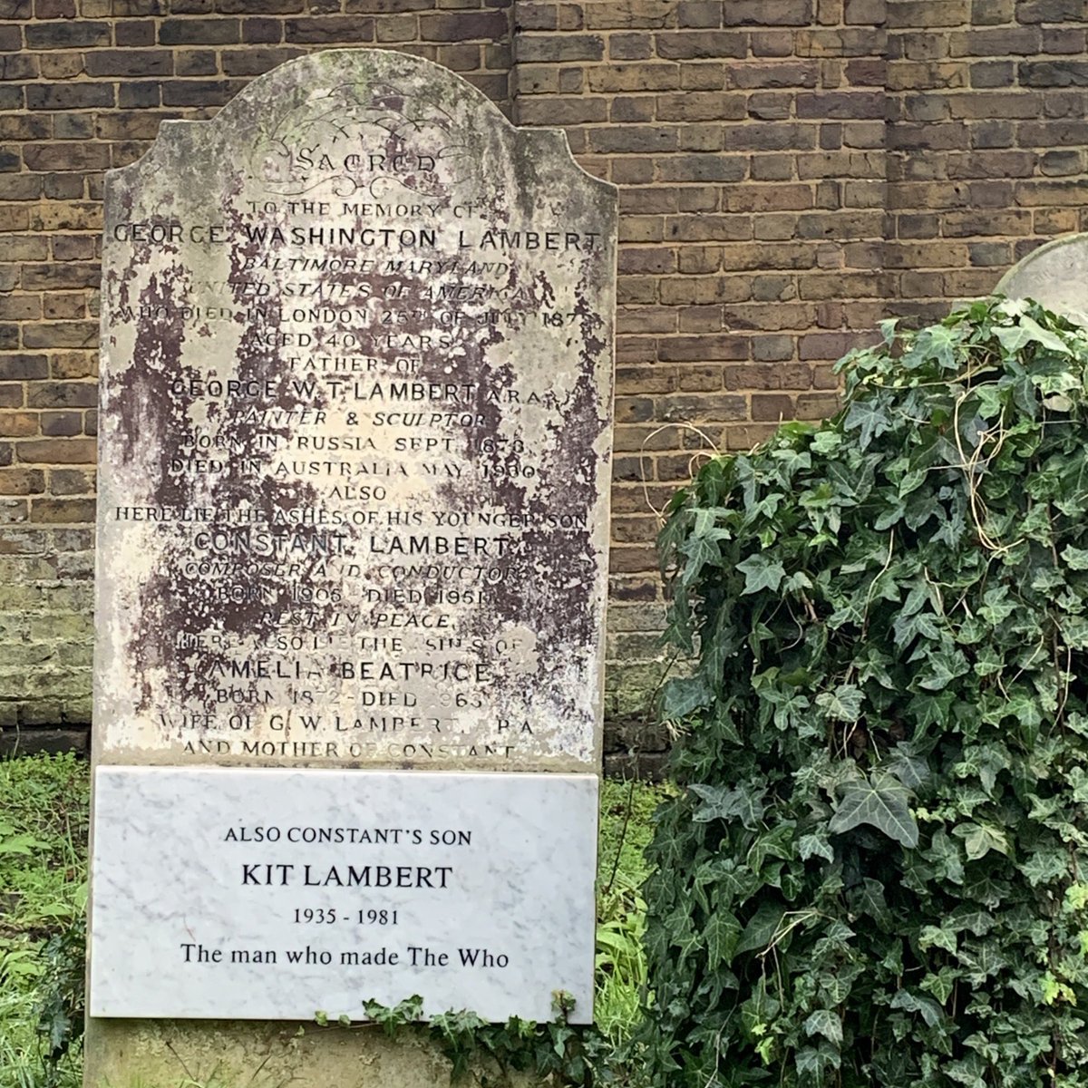 wiaiwya's tweet photo. #kitlambert #TheWho #BromptonCemetery https://t.co/Mwv97jVYZ9