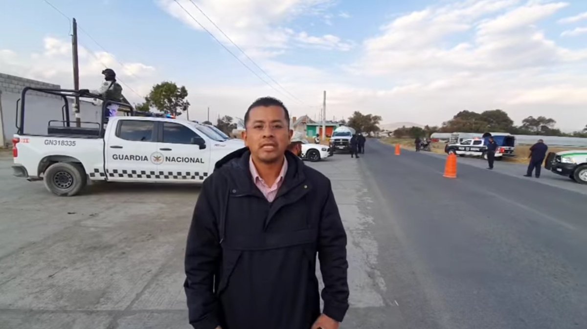 HTeotlalcingo's tweet photo. Realizamos  un operativo de seguridad en compañía de la @GN_MEXICO_ @VialidadGobPue @Huejotzingo_SSP @ChiautzingoAyto  @XoxtlaAyto @TexmelucanAyto  Policía Municipal de Nealtican, Tlalancaleca, San Salvador El Verde.  https://t.co/59AvuATCdH https://t.co/IKlwx8aiPg