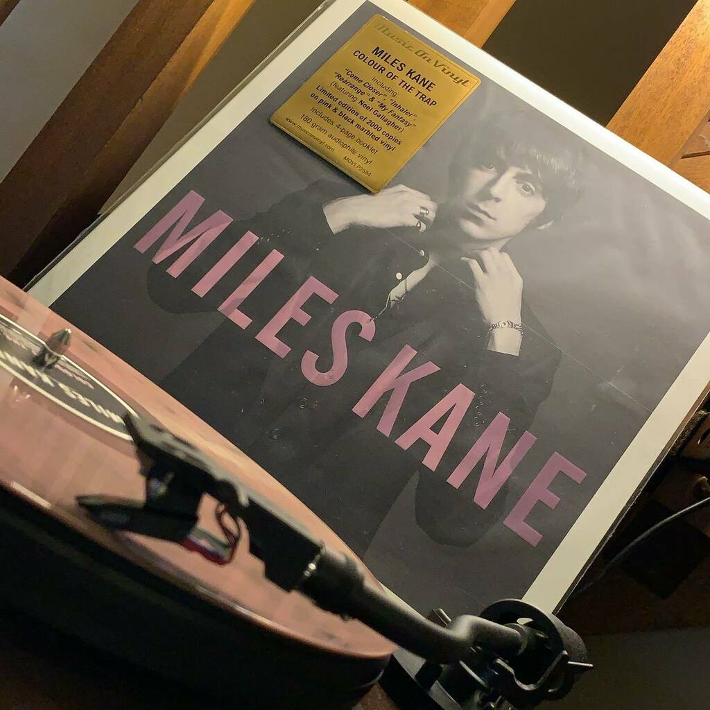 CincySchenk's tweet photo. Miles Kane - Colour of the Trap #vinylcollection #vinylrecords #fluancert82 #fluanceai40 #mileskane https://t.co/t1DpOwKPLh https://t.co/7SEniPi8fM