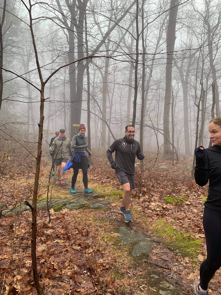SwimCoachMatt99's tweet photo. Saturday morning trail running.  It was a lot of fun, as is obvious by my face in one of the pictures. https://t.co/yl7xmrsHDx