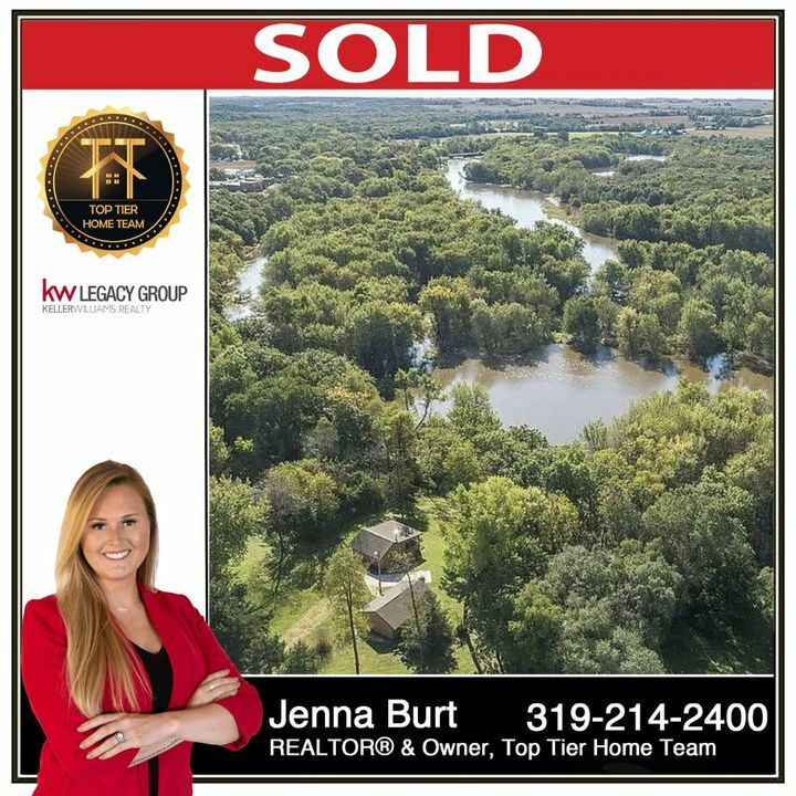 MrsJennaBurt's tweet photo. Congratulations to our Buyers on purchasing this beautiful property! 🥂

Thank you for trusting me to help you make this purchase! 

Looking to buy or sell?

Let's Chat 📲319-214-2400 https://t.co/ytMLv0qFJV