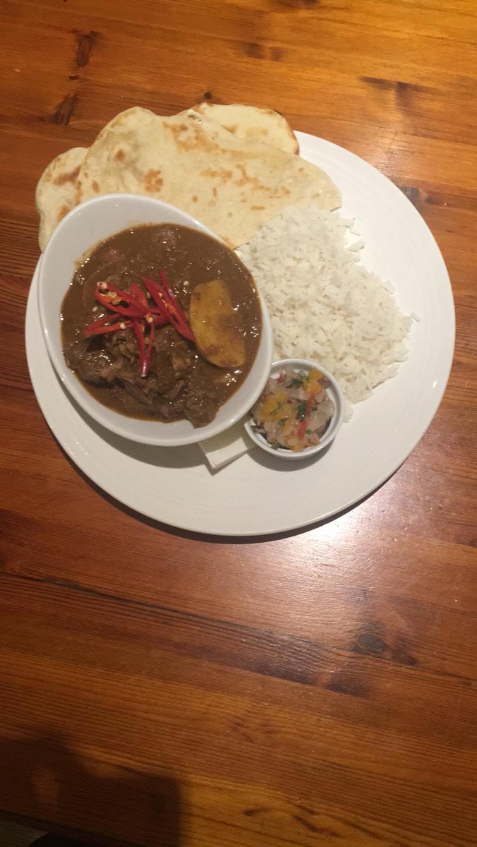 Great feedback on the Caribbean Lamb Curry 'special'! Takeaway service from 5pm. Book now on 01633 880312. Full menu - thegoldenlionmagor.co.uk