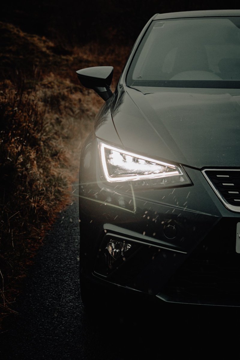 JackWithGlasses's tweet photo. Took some photos of my car at the end of last year and they don't currently fit what I'm doing on my Instagram so Twitter can have them https://t.co/n6BConO75O