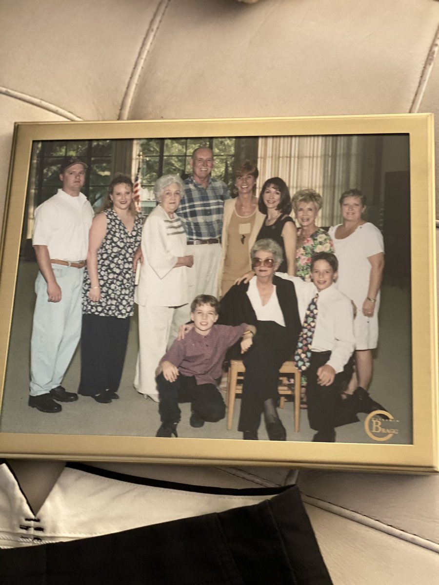 Mary Karr, Poet/Memoirist/Professor tweet media