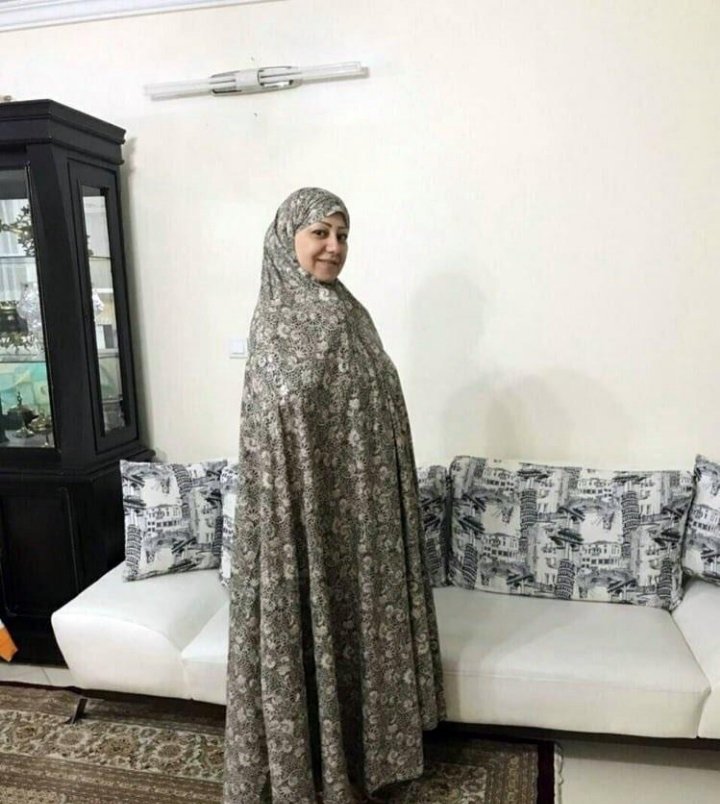 AliButt05574956's tweet photo. Mere ammi jan ne Neya burkha lia ha or puch rhe ha k burkha Kaisa ha? https://t.co/WQXCK8XZfc