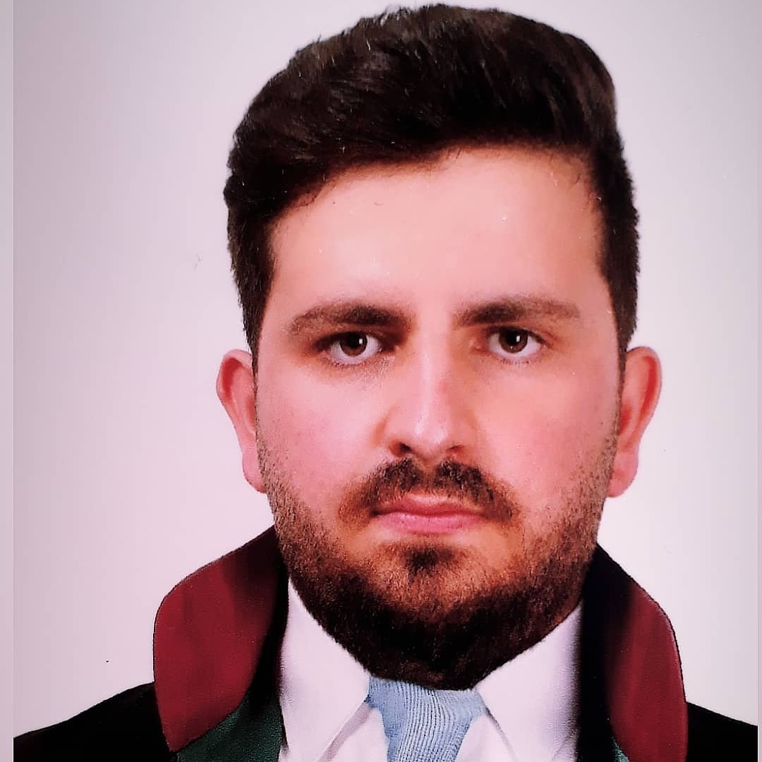 celik7523's tweet photo. #YeniProfilResmi https://t.co/6Owwue8NkK