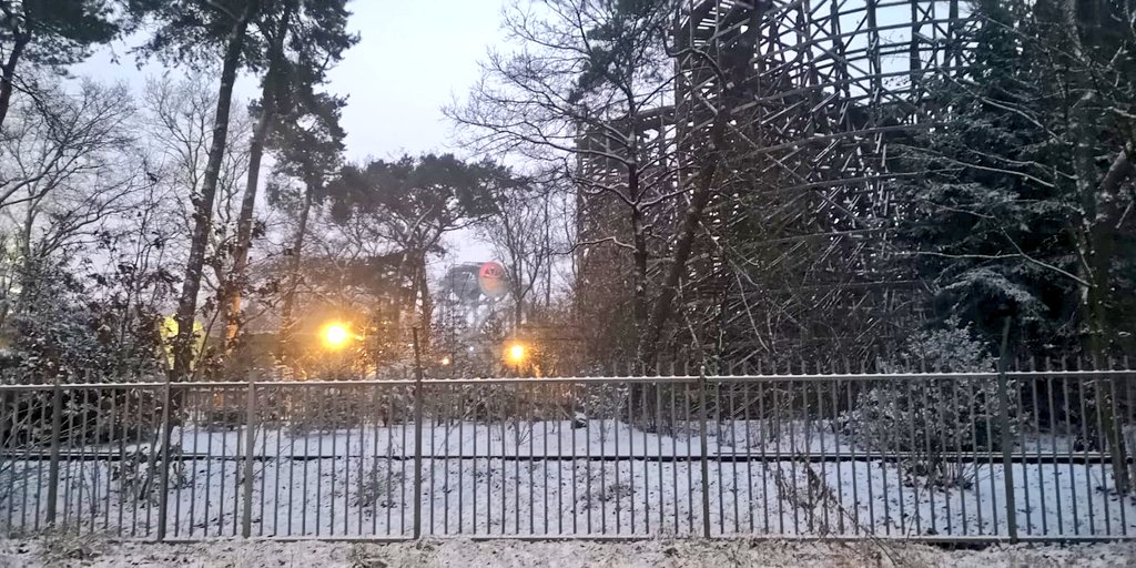 Hoogmoed komt voor den sneeuwval! 🎢 #Efteling