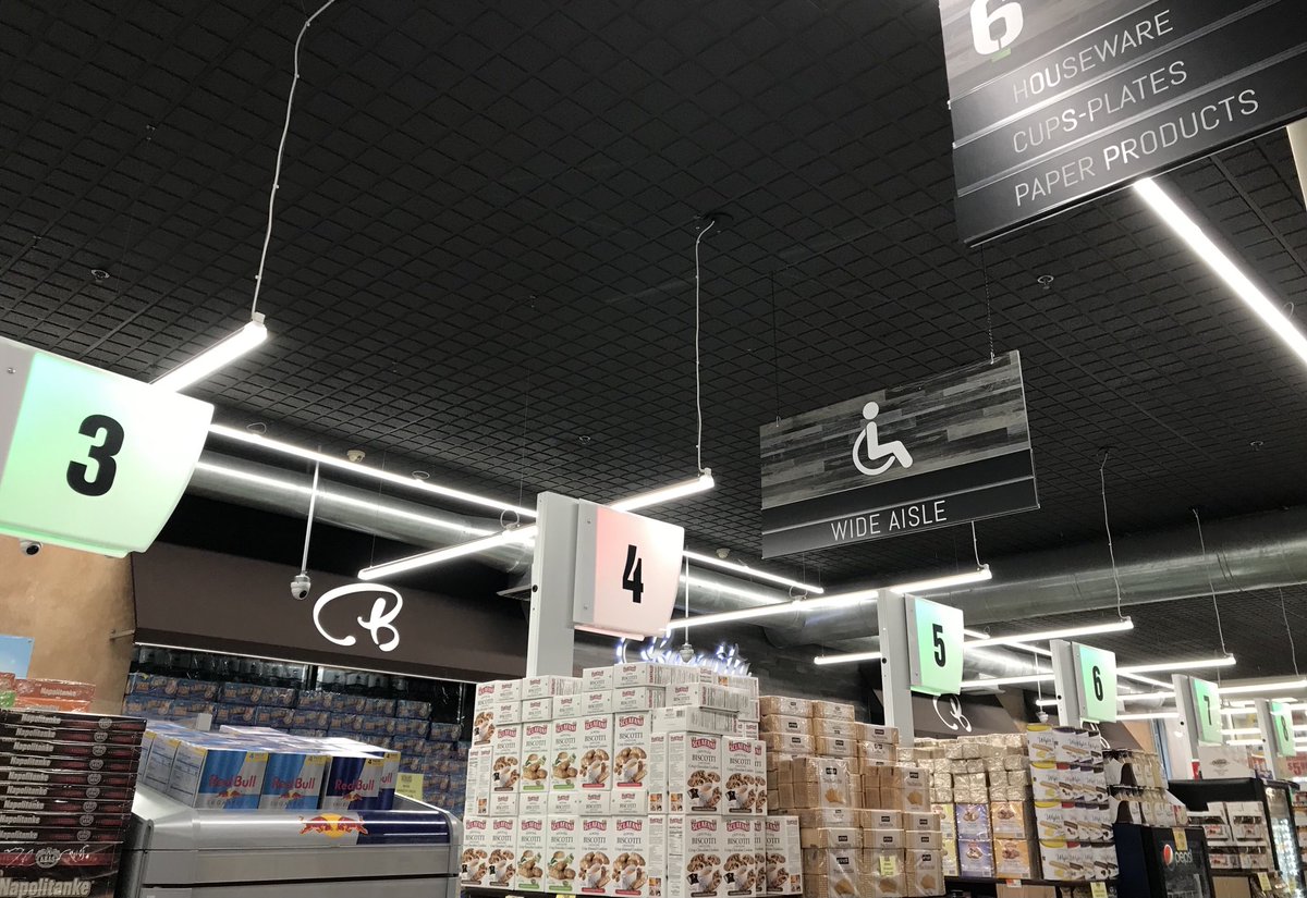LadyUltrasuede's tweet photo. This supermarket has something like 15 registers and the wheelchair accessible aisle is the ONLY one that’s closed 🤨 #ableist https://t.co/9eA0ZOj7eQ