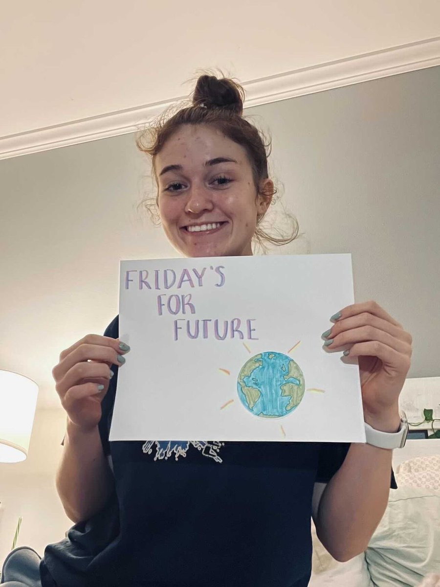 fffdelaware's tweet photo. Virtual school strike week 3, more pictures below #FridaysForFuture #fightfor1point5 #schoolstrike4climate #fffdigital https://t.co/1uNolEltRB