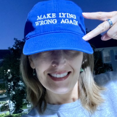 ScoodleSusan's tweet photo. #NewProfilePic https://t.co/iKZTpvpixQ