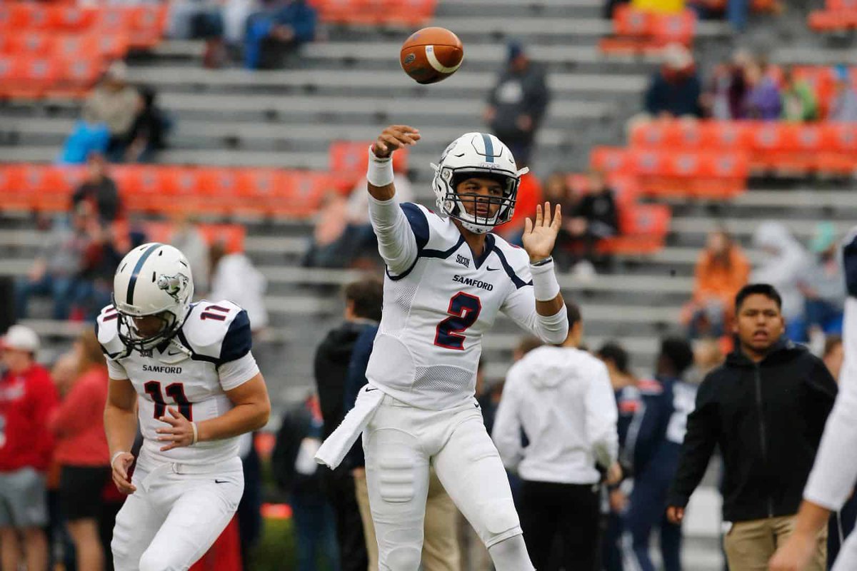 jacksonkelly54's tweet photo. Blessed to recieve an offer from Samford University !! @KynjeeCotton @HatchAttack1 @SamfordFootball @coachjohnson65 @Noah_JayBird @Ethan_McBride https://t.co/Jaup9FRt5B