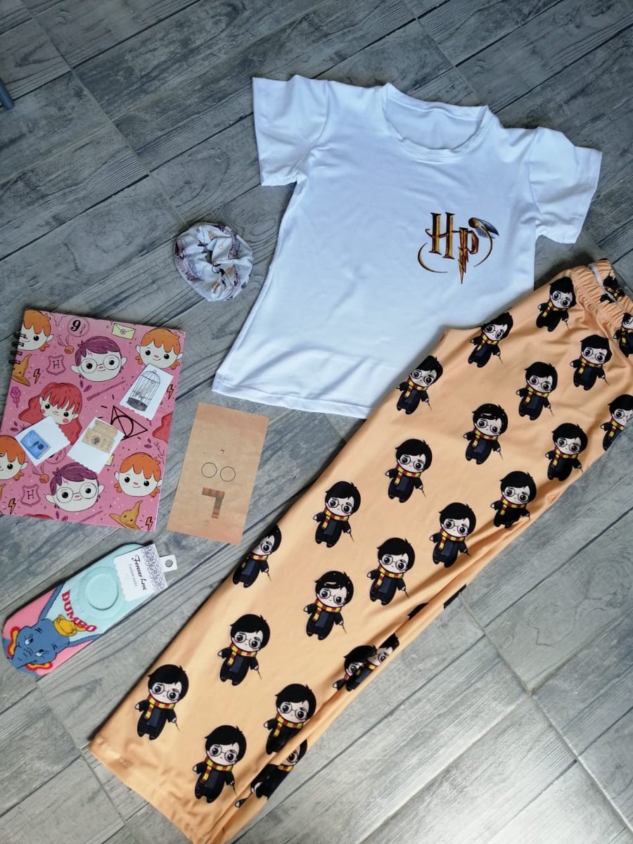 na_lu132's tweet photo. Concurso de fin de semana. Único requisito darle RT y se lleva una cajita. 

Las cajitas son a $70.000 y $75.000. Incluyen.

1 Pijama. (Bata o pantalón con camiseta).
1 Moña.
1 Par de medias.
1 Hojita de Stikers.

WhatsApp 3041105587 ♥️
 https://t.co/afVECMN0vc

Envios a todo 🇨🇴 https://t.co/Nm4QBHK1OW