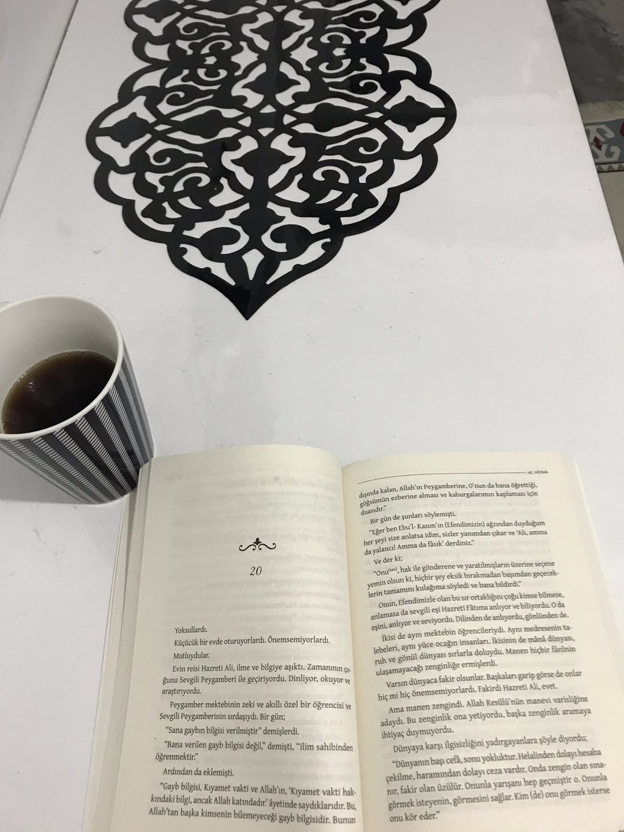 ebru6n's tweet photo. Kitap okumaya devam ediyoruz 
#SakaryamOkuyor 
#TaraklıOkuyor
#AilecekKitapOkuyoruz
@tcmeb
@SakaryaValiligi 
@sakaryamem 
@kaymakamlik5408 
@taraklimem 
@TarakliAtaturk 
@TarakliCpal 
@tarakliortaoku1 
@Tarakli_iho 
@YenidoanOrtaok1 
@YenidoganI 
@ZbeydeHanmAnao3 https://t.co/tFdA6UbNHz
