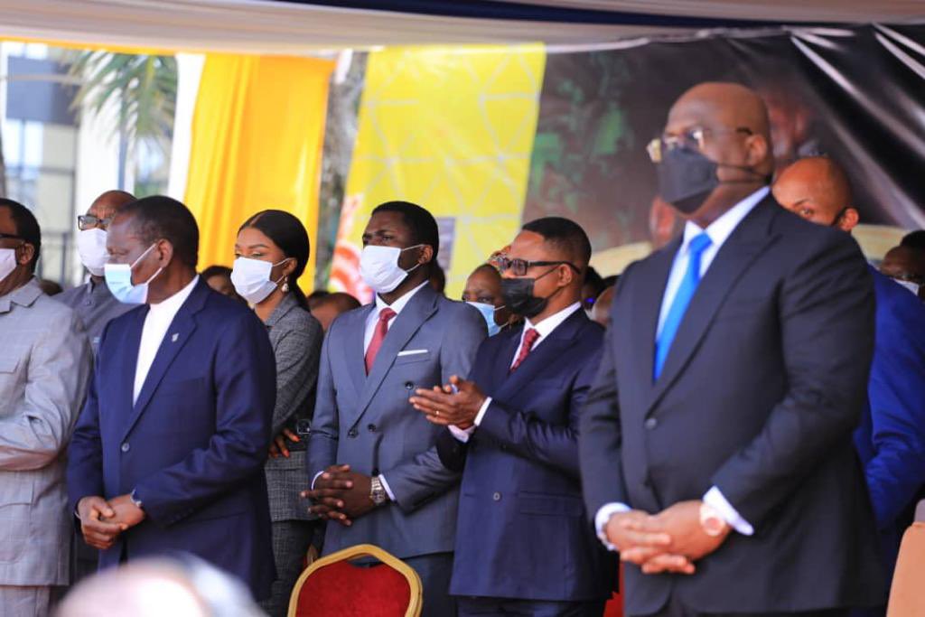 AminataNamasia's tweet photo. 20 ans jour pour jour depuis qu'il est parti ! L'homme est passé, l'esprit est resté. Nous y étions pour rendre hommage à ce Grand Homme, Laurent Désiré Kabila #Mzee dont l'engagement politique pour l'intérêt du Congo, rien que celui du Congo a été le socle de sa gouvernance. https://t.co/yoNahdUyBq