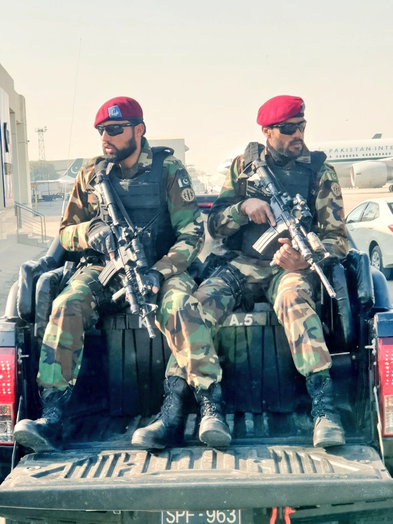 ibn5yed's tweet photo. Muhammad Aamir join SSG after retirement😂🤣😂🤣😂 https://t.co/WROJBnGLm0