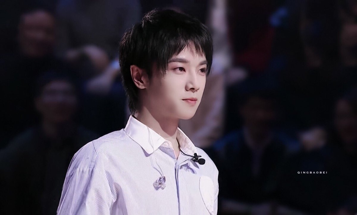 hxxchenyu's tweet photo. 我的白月光，晚安 🌙 https://t.co/kYD2bS9bMo