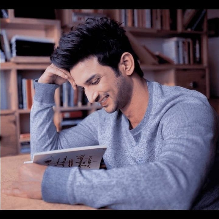 ssrwarriorrs's tweet photo. We All Have The Deepest Affection For Intellectual Conversations. The Ability To Sit And Talk. About Love, Life, Anything And Everything❤️✨~@itsSSR
#ObservantSSR
#TrackDownSSRKillers
#PhilanthropistSSR
#JusticeforSushanthSinghRajput
#DontSpareSSRKillers
#BringDownSSRKillers https://t.co/N62XZOw2Lx