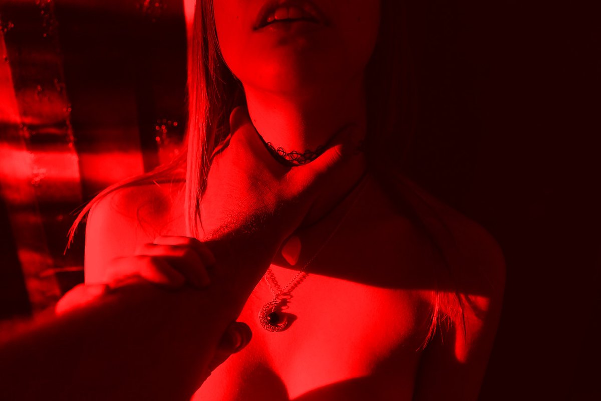 SexFlix tweet media