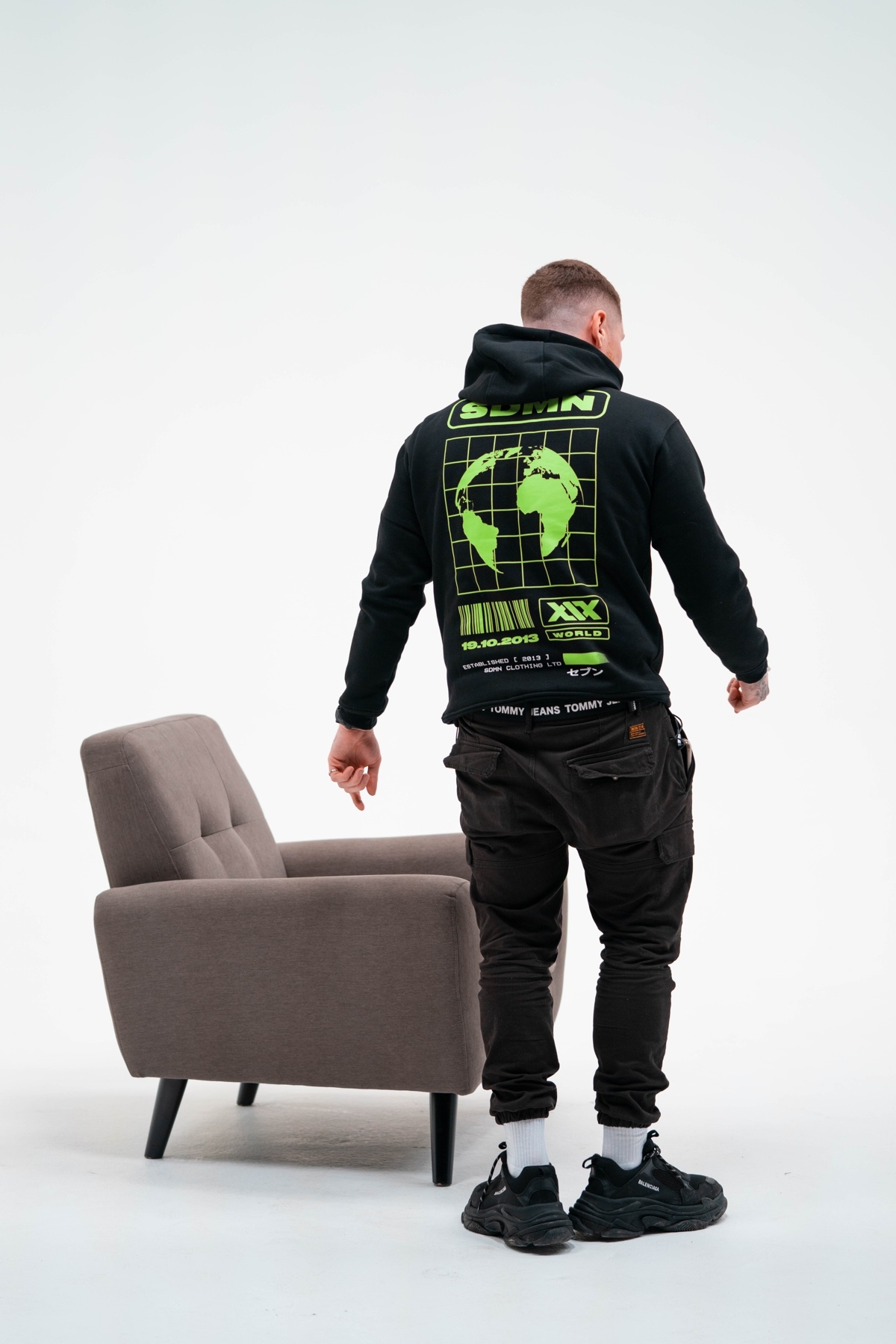 Sidemen Clothing on X: Get 20% off the following items THIS WEEKEND ONLY  with the code JANUARY20: XIX WORLD Hoodie Blue Gradient Tee Sliders Green  Tie Dye Tee XIX World mug 👇👇