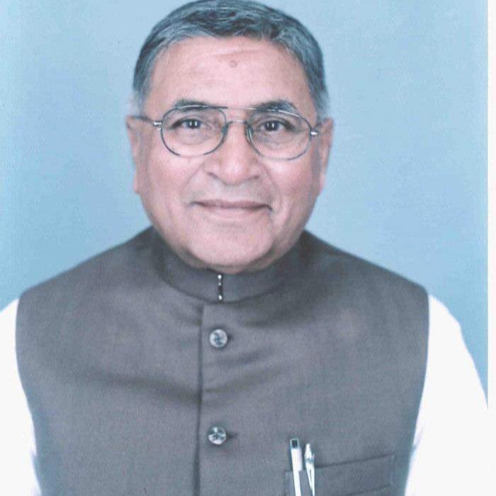 arvindmped's tweet image. शिक्षकों के मसीहा माननीय ओम प्रकाश शर्मा अमर रहे।
          विनम्र श्रद्धाजलि। 🙏🙏
@Dinband08951362