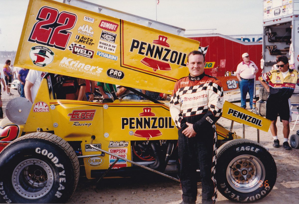 KLyter21's tweet photo. The G-Man Kevin Gobrecht competing for an injured Wild Child at the Knoxville Nationals 1996 @WorldofOutlaws https://t.co/5sHS01GLls
