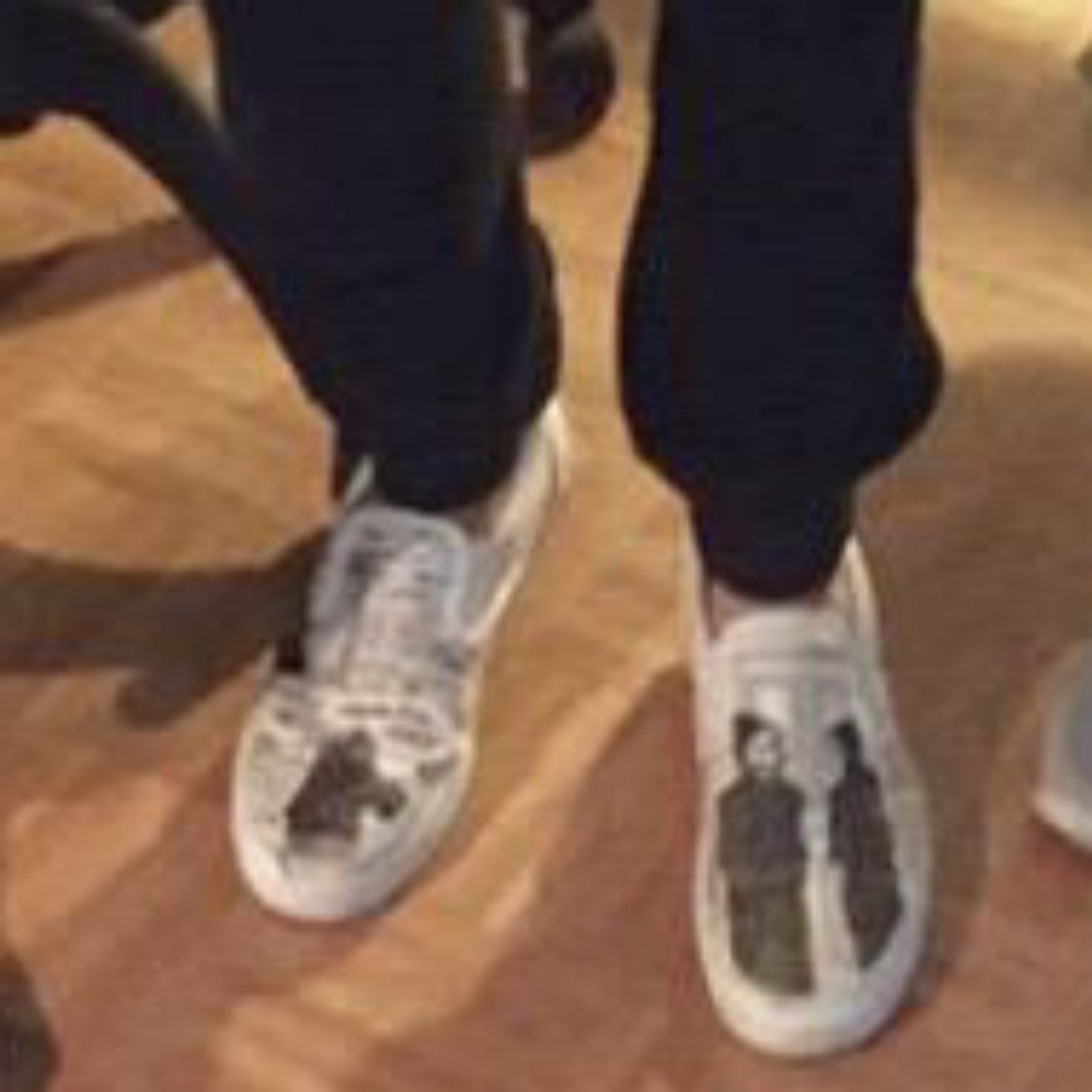 louis tomlinson’s tippy toes: a thread.