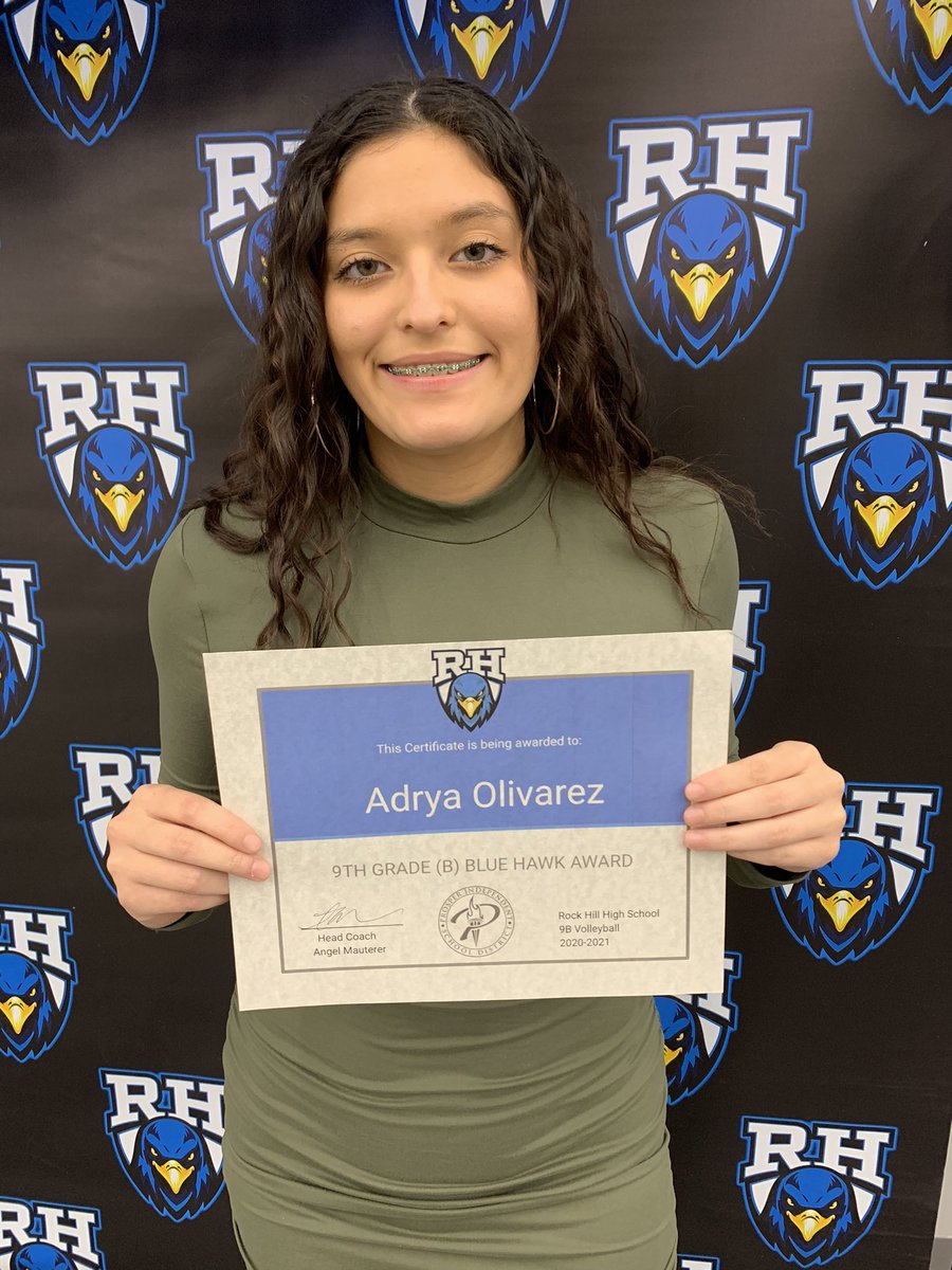 AdryaMarieO_129's tweet photo. Feels amazing taking home that Rock Hill Blue Hawk Award for our inaugural volleyball season, Freshman 2024! #ProtectTheRock #DualSportAthlete #BuildingMyLegacy #TheHypeTeamCaptain https://t.co/geT5vMR65o