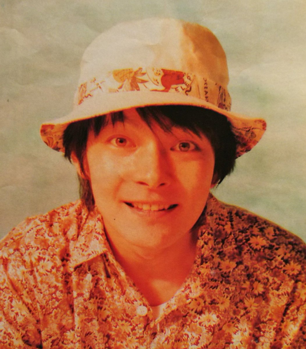 普段とは、ちょっと違う #マーシー】 破れたTシャツ＆ギター🎸じゃなく