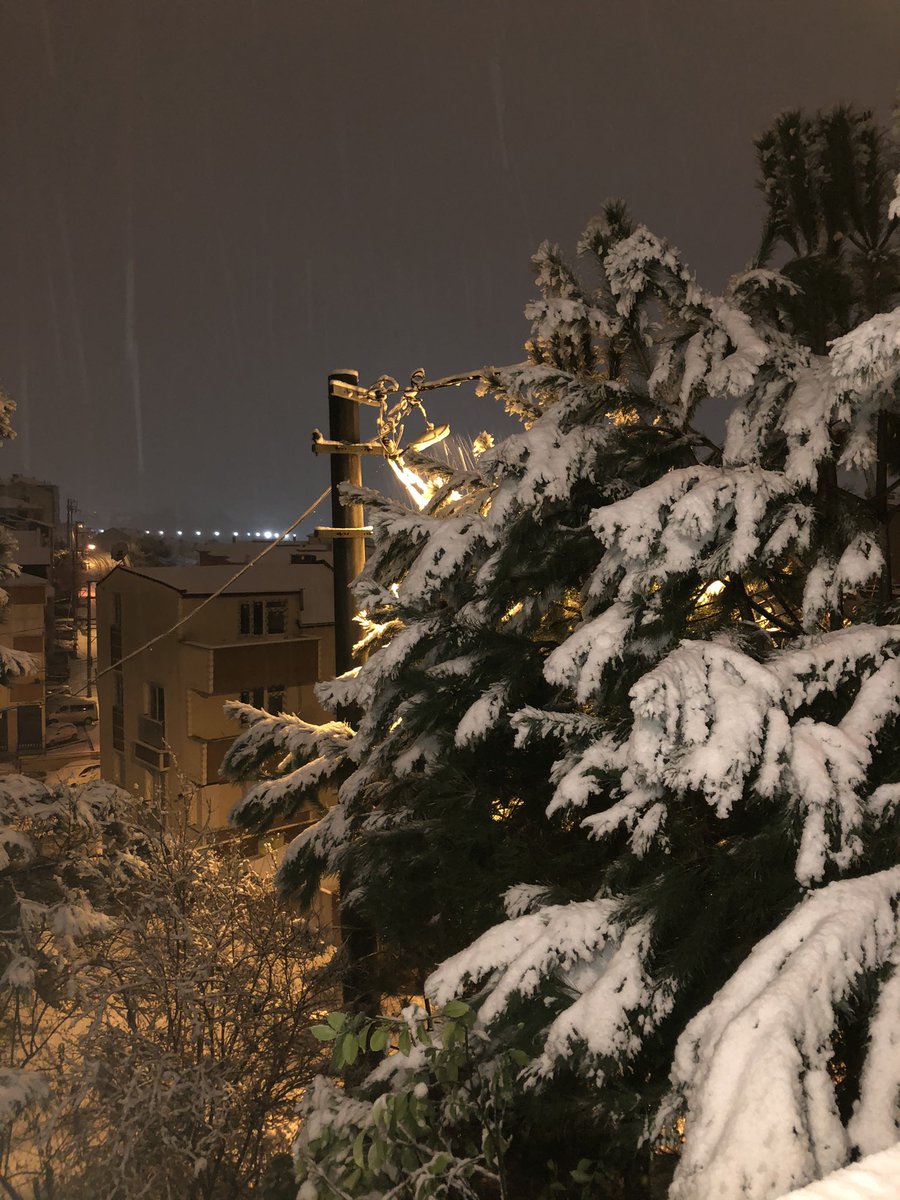 longisl31605512's tweet image. Özlenen günlerde bugün ❄️