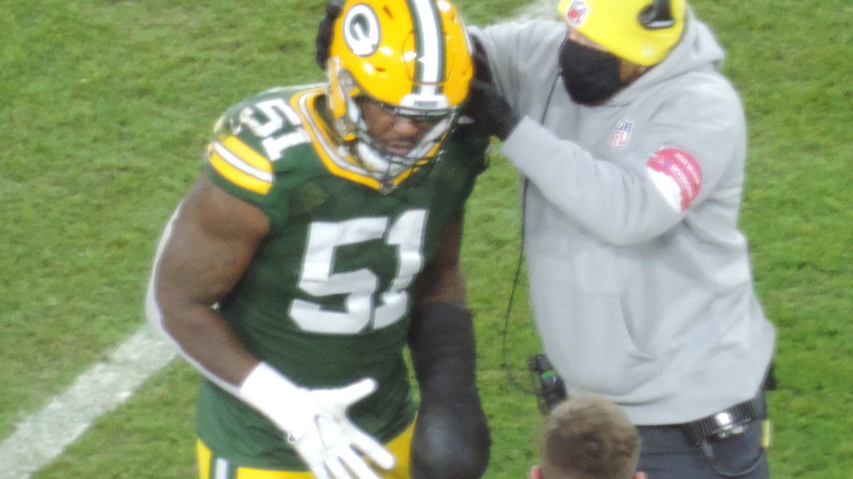 Packers: Differences From Last Year That'll Help in the Playoffs 1 Mike Clemens on Twitter: "#Packers #51 ILB Krys Barnes had to have a club cast put on his injured left hand, but DC Mike Pettine still wants the undrafted rookie running the