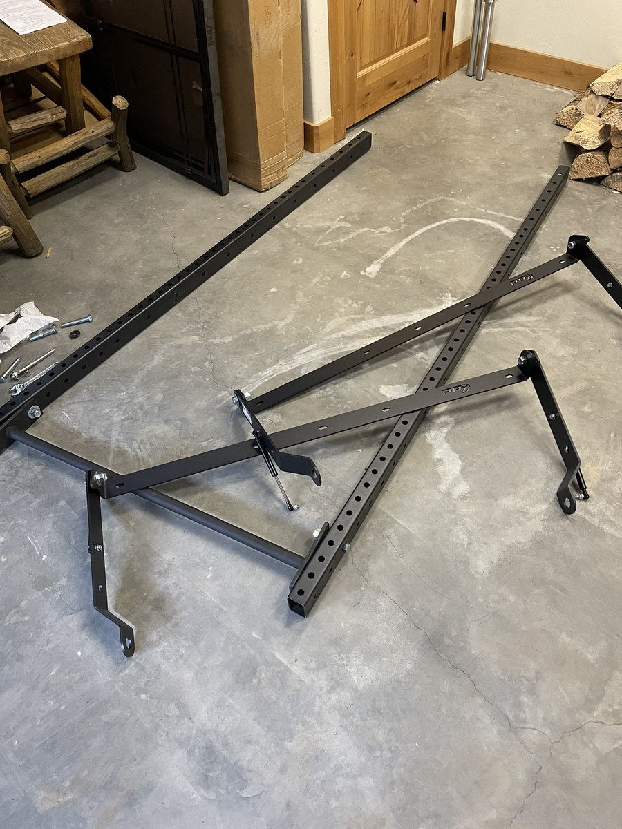 LiamKillingstad's tweet photo. Hey #creatortwitter here is an excellent example@fo building in public with #NoCode tools
I used only a socket wrench to put together the beginnings of this squat rack 💪 https://t.co/cevAhCr7X1