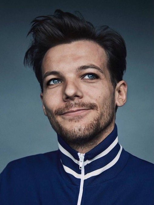 Louis Tomlinson in smudged eyeliner, a Thread: