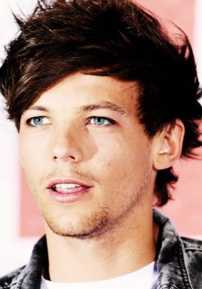 Louis Tomlinson in smudged eyeliner, a Thread: