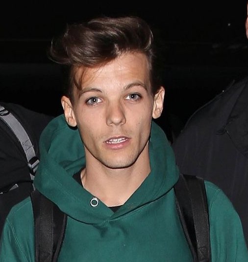Louis Tomlinson in smudged eyeliner, a Thread: