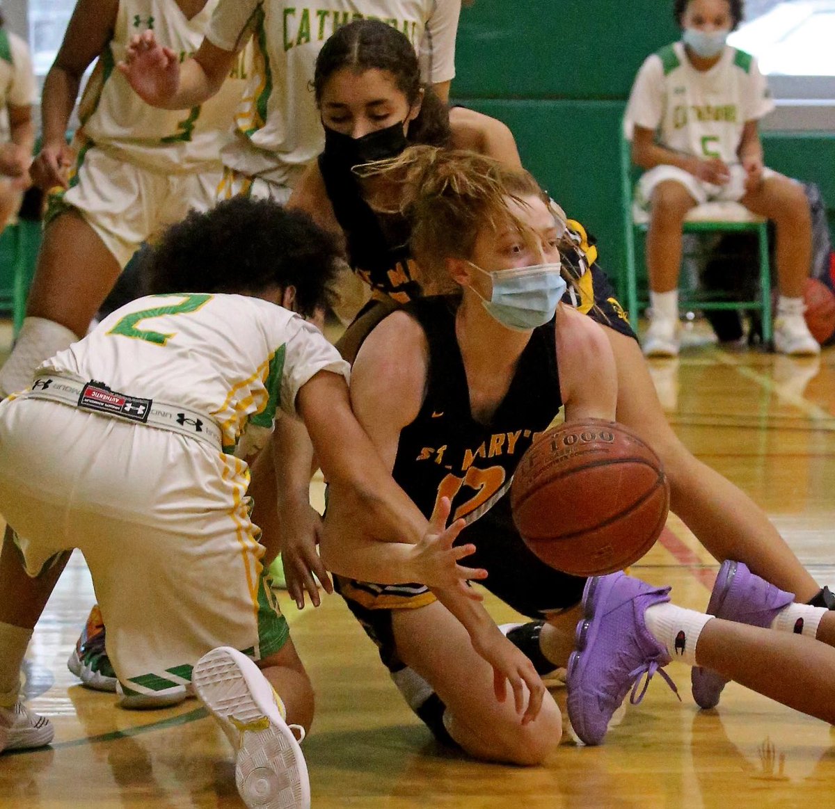 MCWSTARZ's tweet photo. 2021 @nicoletteditria set the tone in the first quarter scoring 10 pts in today’s win for @stmarysspartans over Cathedral. Diving for loose balls, she brought the energy and  showcased her leadership! https://t.co/Lqa4g6p3Ym