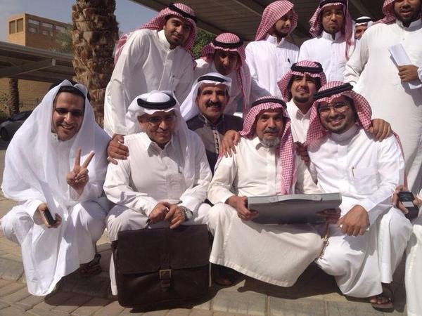 m3takl's tweet photo. الحرية للدكتور #محمد_فهد_القحطاني
الحرية للمحامي #وليد_أبوالخير
الحرية للكاتب #عبدالله_المالكي
والرحمة لأبي بلال الحامد. https://t.co/z3MPnTdmZS