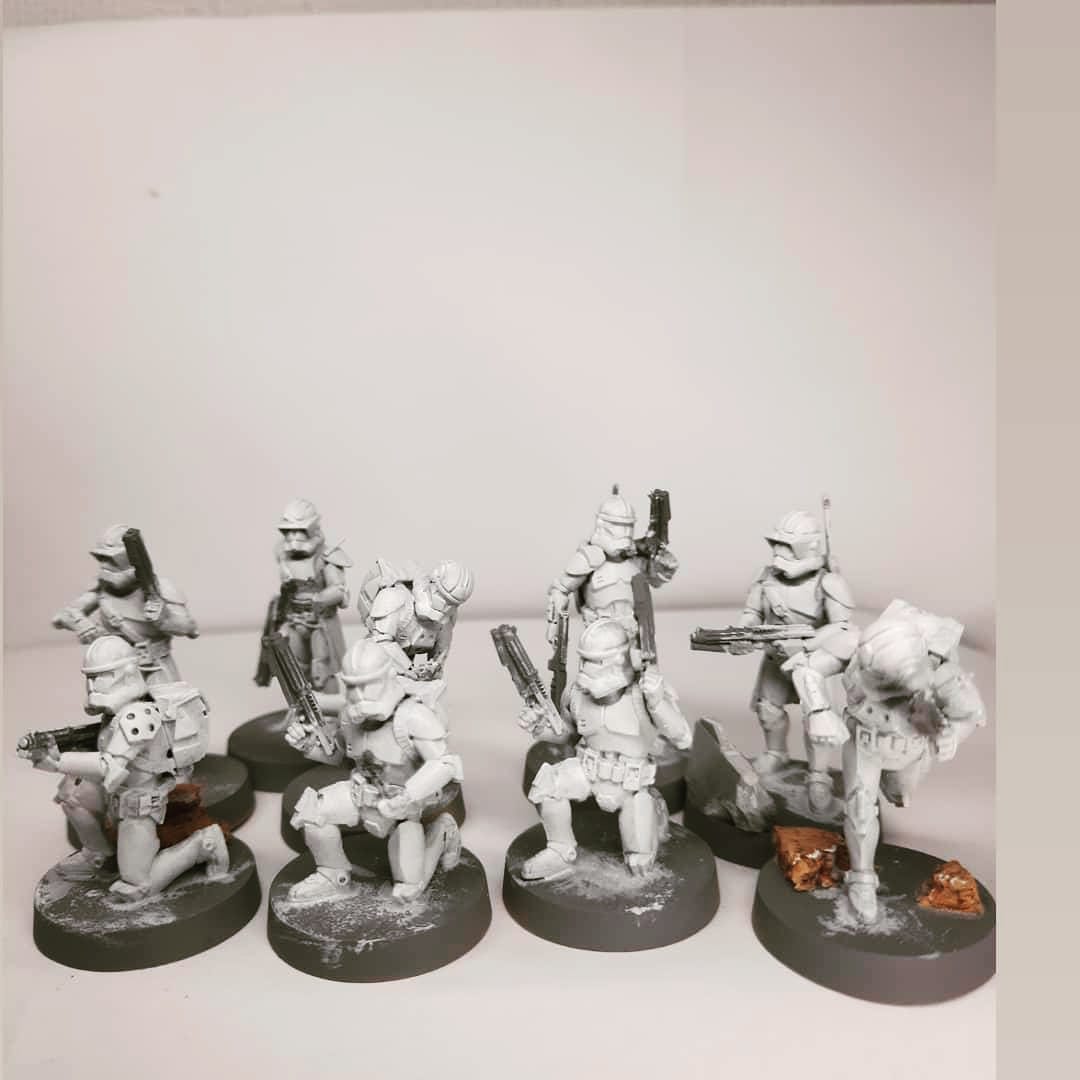 SCWFrontLine's tweet image. Clone Specialists base coated ready for some colour and detailing next