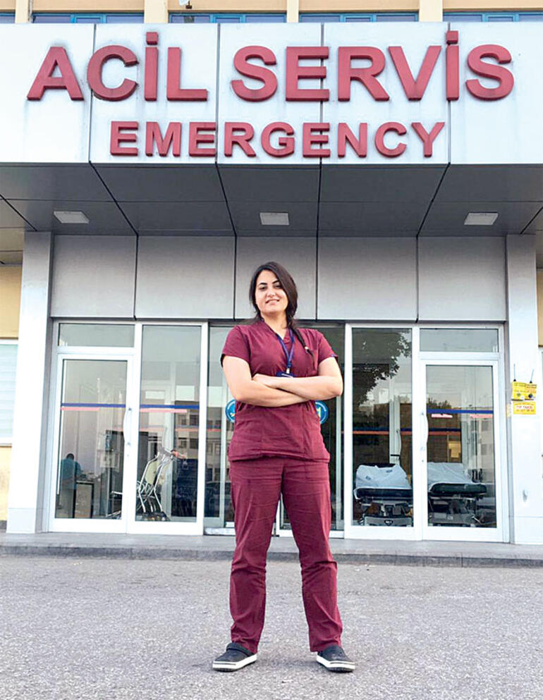 kizilay_gizem's tweet photo. 27 Haziran 2019'da arkadașımız Dr.Gülnur YILMAZ, babası Mustafa Ali YILMAZ tarafından aracına GPS takılarak takip edilmiş ve boşanmak isteyen annesinin yerini söylemediği için katledilmiști. Dava pek çok kez ertelendi, M.A YILMAZ akli dengesinin yerinde olmadığını iddia ediyor. https://t.co/6cTRsuKCN4