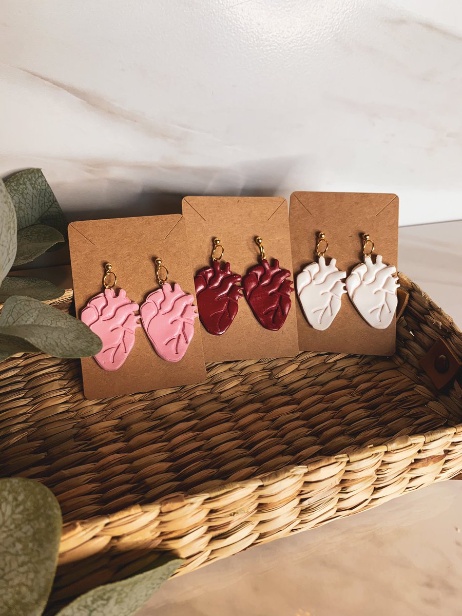 WestCoastClay's tweet photo. Did you hear??

💛BIG SALE HAPPENING NOW💛

Now is the best time to buy some of the classics or something new from the Valentine’s Day collections!!💕

✨EVERYTHING IS UNDER $20 SHIPPED✨

https://t.co/M14F5fZp1L https://t.co/PzQb6Tgtpz