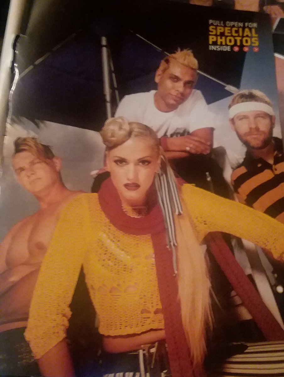 LadyB690's tweet image. My Grl #Gwenstefani #RockerChic