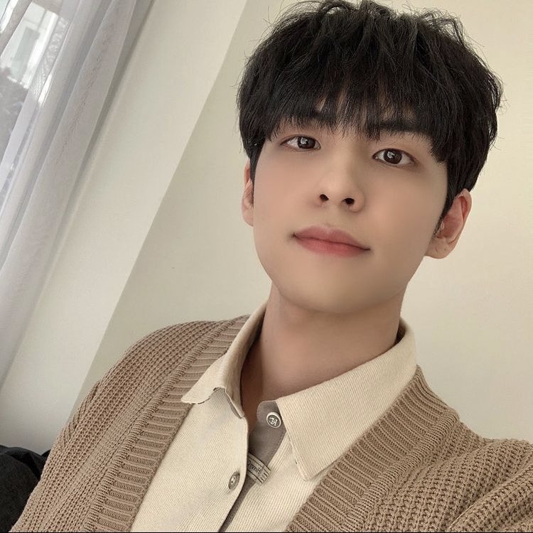 archivewonpil's tweet photo. https://t.co/0QLa3Ejc2l