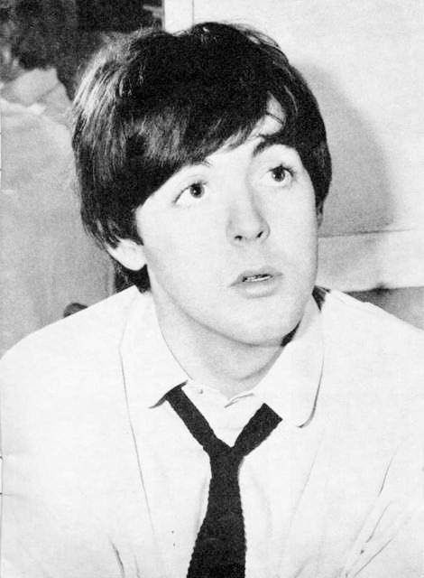 18.0his lil eyes, his nose, his facial structure.