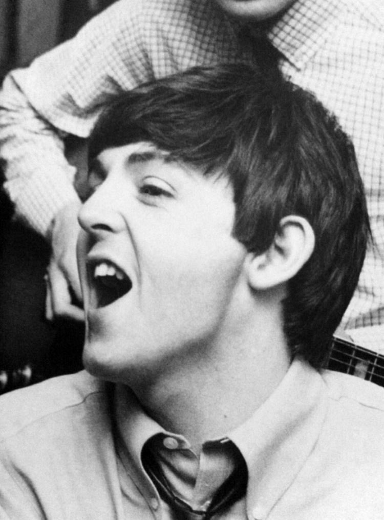 18.0his lil eyes, his nose, his facial structure.