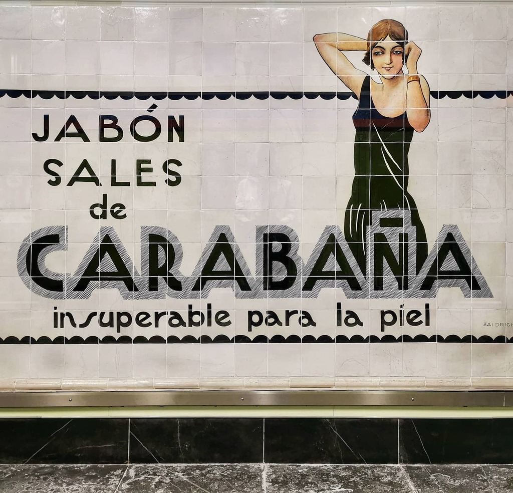 Retreros_tuit's tweet photo. Jabón sales de carabaña, estación de metro Sevilla #madrid #patrimoniografico #publicidad #azulejo #rotulos #tipografia #rotulacion #letreros #retro #antiguo #vintage #comercio #rotulosretro #typography #typehunter #signhunting #typegang #foundtype #sig… https://t.co/3srJemIxyg https://t.co/wXF9bpT0O8